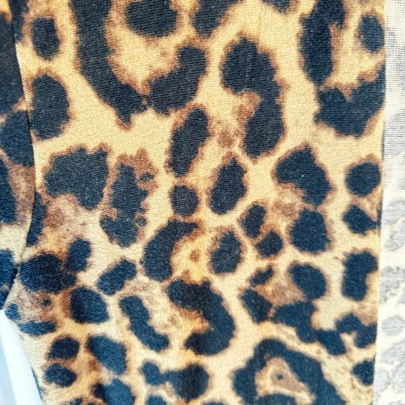 Leopard Print Slouchy Cardigan XL – Cozy Girlcore Vibes, Hidden Pockets - Picture 5 of 6